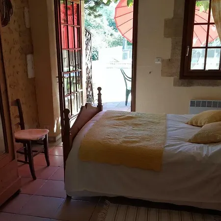 Holiday home La Joubertie
