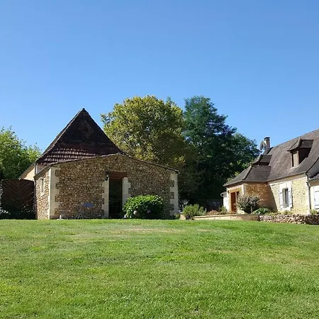 Holiday home La Joubertie Salon